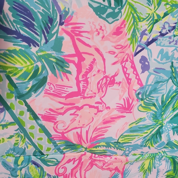 Lilly Pulitzer Christmas Tree Skirt Home Decor Bohemian Queen Pom Pom Pink Blue - Picture 5 of 10